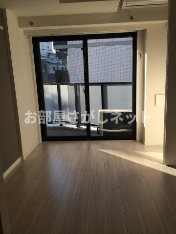 クレヴィスタ池袋本町【おとり物件なし】#学生・社会人にオススメ！初期費用分割払いOK！の居間・リビング