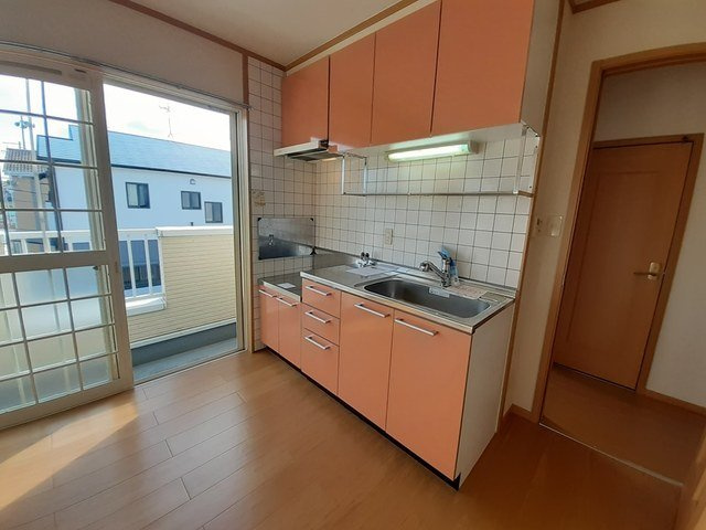 ポンドビサイド本並のキッチン