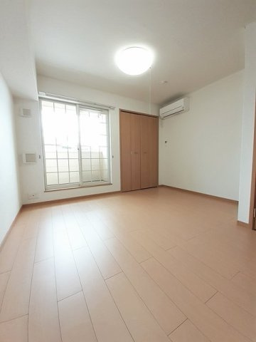 エテルノ中町の内装