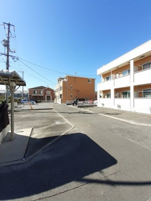【駐車場】 | ファミールケイＧ