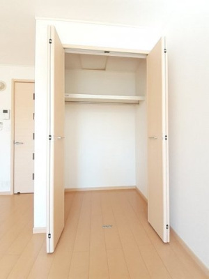 【収納】 | ファミールケイＧ