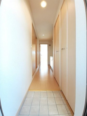 【玄関】 | ファミールケイＧ