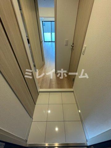 ドゥーエ梅屋敷の玄関