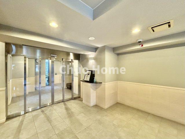 東向島ダイヤモンドマンションの防犯設備|【オートロック】オートロックシステムでセキュリティ充実。当たり前ですが、安全で安心して暮らすのって大事ですよね。お探しのご条件でオートロック付きの物件を探す方も多いですがやはりセキュリティは大事です。