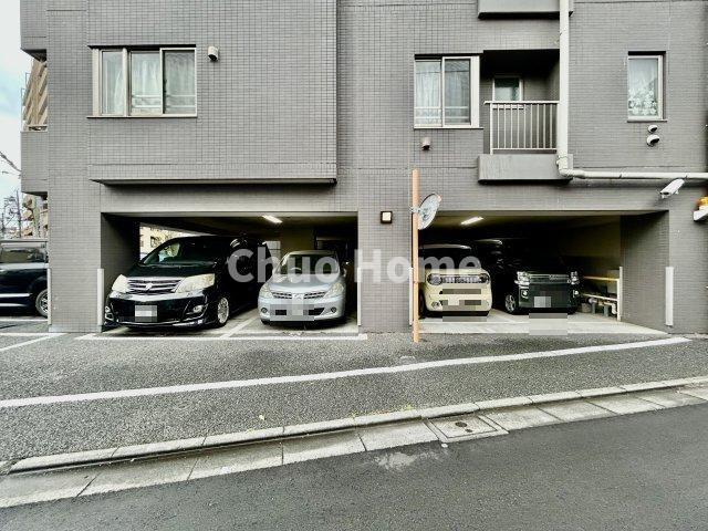 東向島ダイヤモンドマンションの駐車場|【敷地内駐車場】最新の空き状況や費用などの詳細は担当スタッフまでお問い合わせください。