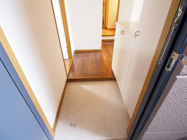 タウンヒルズNの玄関