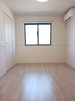 【内装】 | クレスト | 内装です