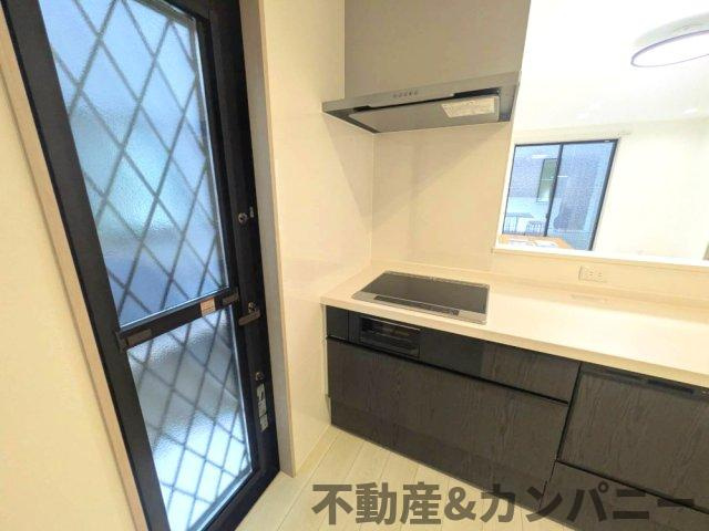 枝松二丁目の新築のおうち　松山市枝松二丁目新築戸建のキッチン|きれいなキッチンです