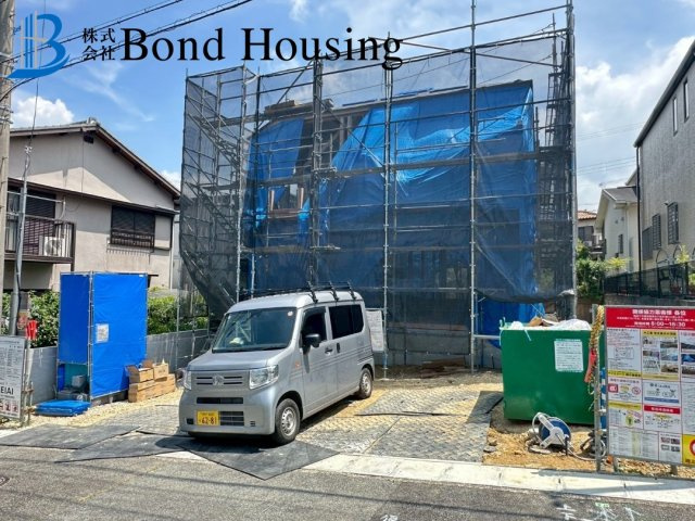 駐車並列３台　収納豊富　西区秋葉台　１号棟　新築戸建