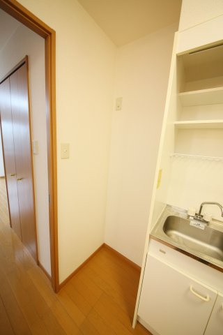 キャトル・セゾンの設備|別部屋反転間取りのお写真となります。
