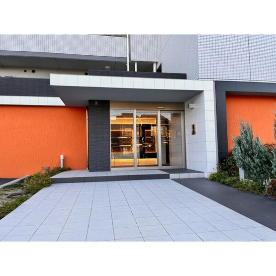【エントランス】 | ドゥナーレ辻町