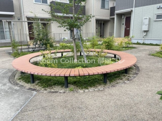 【エントランス】 | リサイア Ｃ棟 | ※同物件他部屋写真