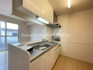 【キッチン】 | リサイア Ｃ棟 | ※同物件他部屋写真