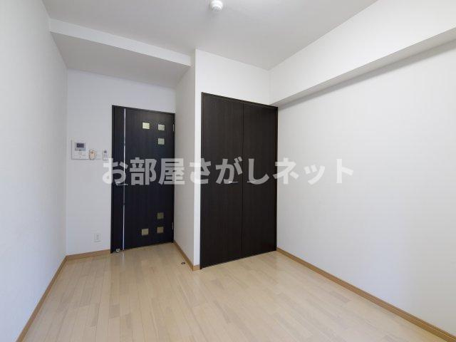 グラントゥルース駒込六義園【おとり物件なし】#学生・社会人にオススメ！初期費用分割払いOK！の居間・リビング