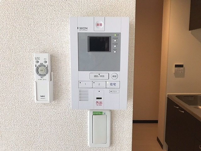 レオネクストレジナのその他|モニター付インターホン