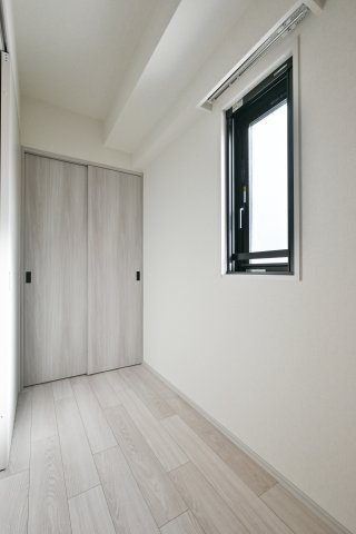 リビオメゾン西麻布の居間・リビング