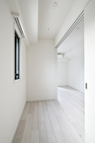 リビオメゾン西麻布の居間・リビング