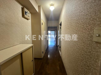 【玄関】 | アビタシオンクレール | 落ち着いた玄関です