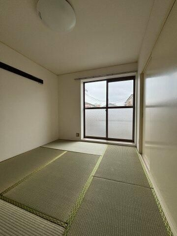 ビューハイム・コヤナギ・岡村の寝室