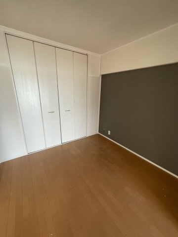 ラムール住吉の内装|きれいな洋室です