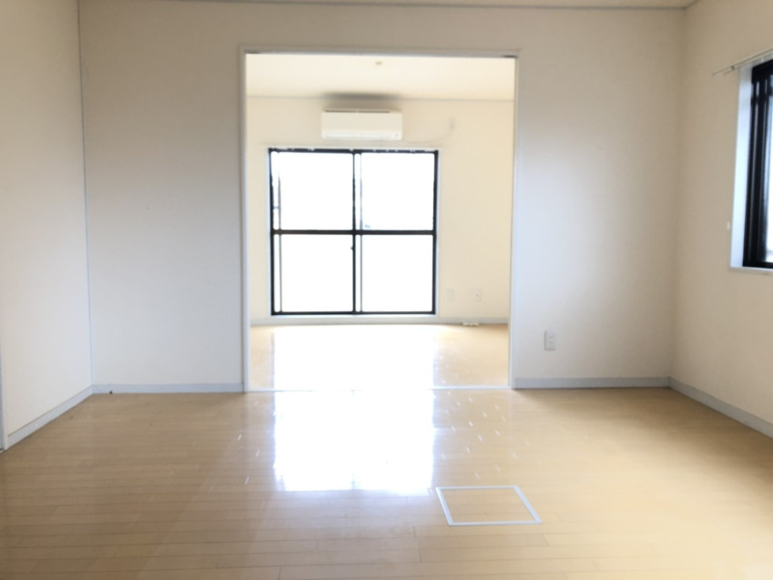 ウイングパレスの洋室|個人の部屋や寝室として使える洋室です