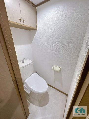 タウンプラザ戸越 402号室のトイレ