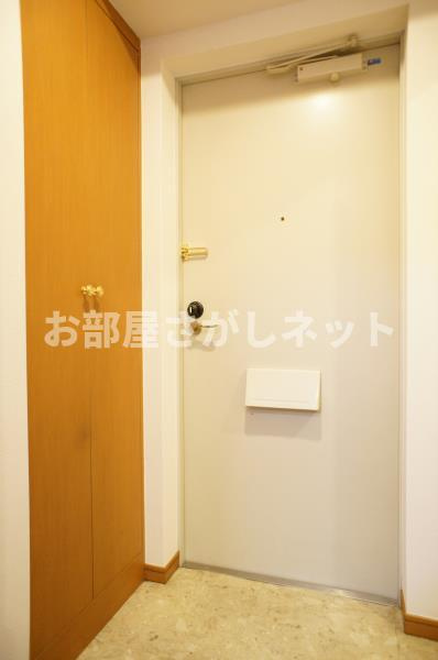 ＫＤＸレジデンス横浜関内【おとり物件なし】#学生・社会人にオススメ！初期費用分割払いOK！の玄関