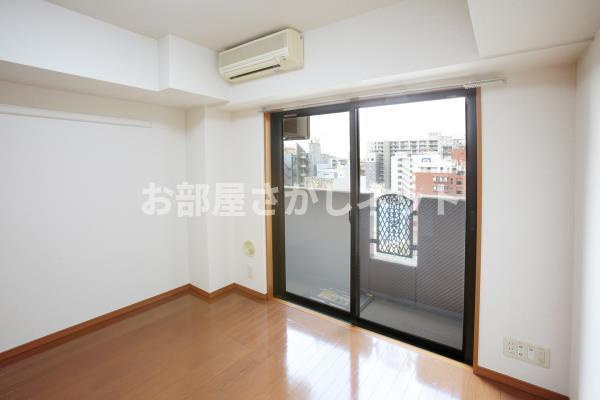 ＫＤＸレジデンス横浜関内【おとり物件なし】#学生・社会人にオススメ！初期費用分割払いOK！の居間・リビング