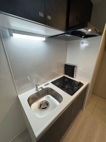 ＧＥＮＯＶＩＡ南千住Ⅷのキッチン