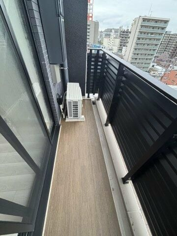 ＧＥＮＯＶＩＡ南千住Ⅷのバルコニー