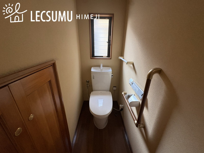 姫路市飾磨区阿成渡場/中古戸建のトイレ