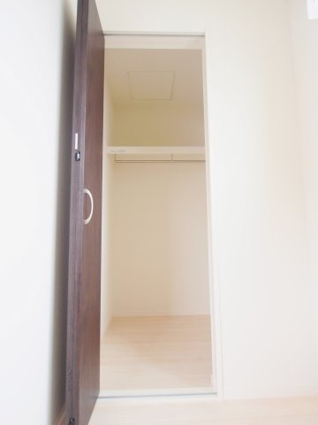 セブンプロート船越南3丁目の収納