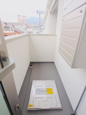 セブンプロート船越南3丁目のバルコニー