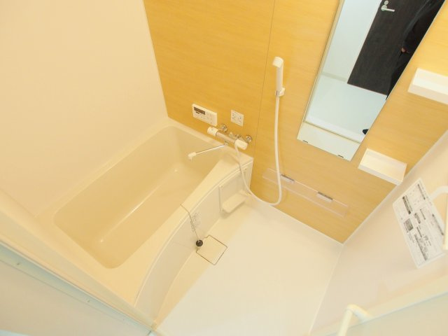 セブンプロート船越南3丁目の浴室