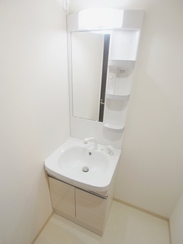 セブンプロート船越南3丁目の独立洗面台