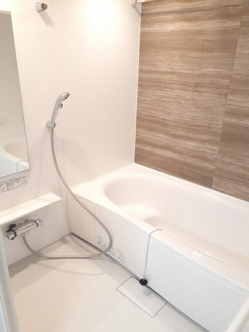 アスティーレ志比田　Ｂの浴室