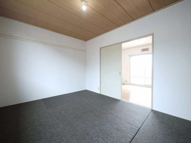 サンライフ四御神の寝室|※写真は別の部屋のものです。