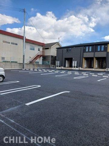 グランシャリオ吉井　参番館の駐車場|当社、チルホームのHPもご覧ください(^^)/物件情報多数♪
