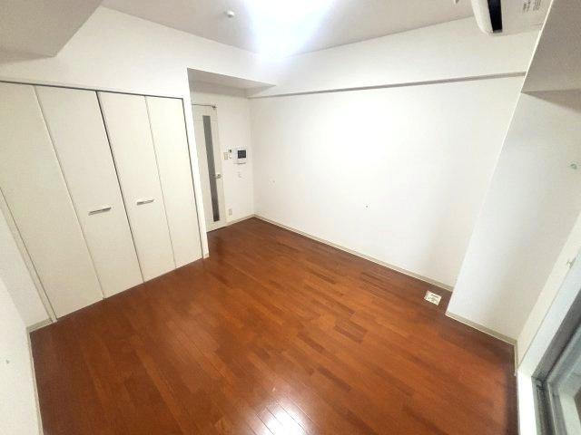 アーバンフラッツ王子公園の寝室