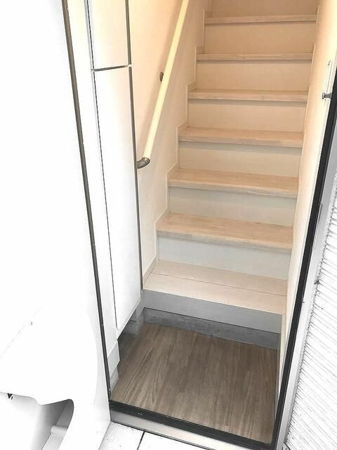 Ｇｌａｎｚ小石川（グランツ小石川）の玄関