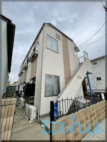 中野区白鷺３丁目のアパートの外観