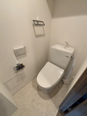 【トイレ】 | Ｉｍｐｌｅｏｓ和光ｅａｓｔ | 別のお部屋の写真です