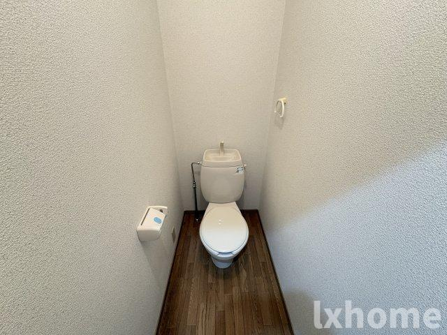 エクセル南茨木のトイレ|清潔感のあるトイレです