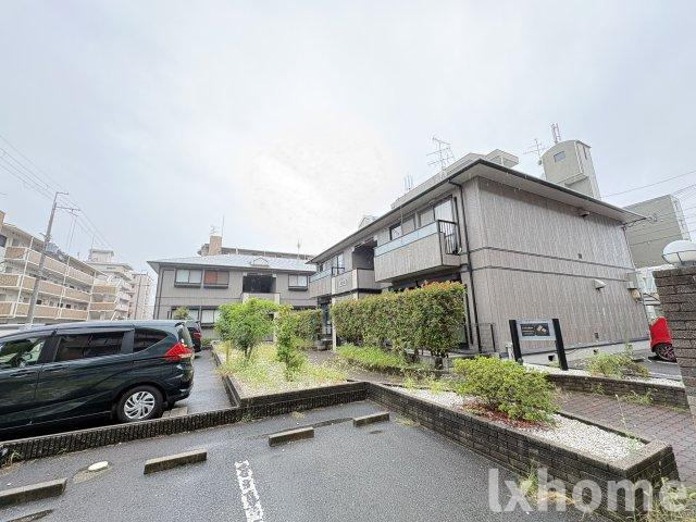 エクセル南茨木の外観|おしゃれな外観です