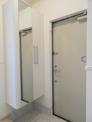 ルミナス　カニヤの玄関|きれいな玄関です