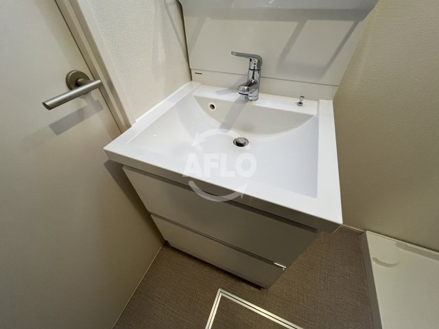 レーベンハイム西加賀谷の洗面所|レーベンハイム西加賀谷　洗面台