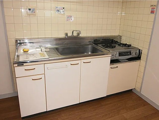 神奈川県横浜市藤棚町一丁目1棟収益マンション「満室」「三方角地」「西横浜駅徒歩8分」のキッチン