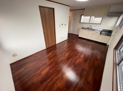 吉田ビルの居間・リビング