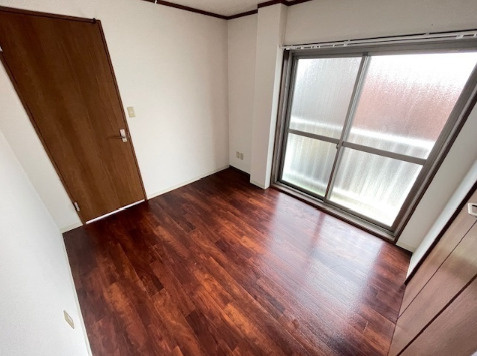 吉田ビルの内装