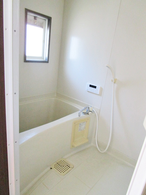 ハイツ光B棟の浴室